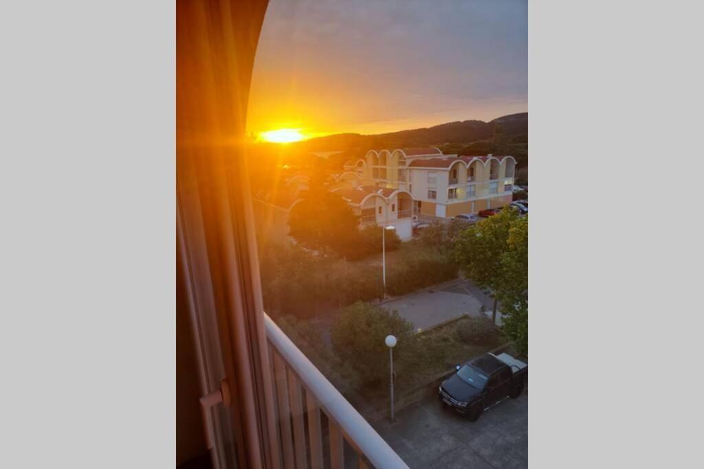 Bienvenue Chez Nous Apartment Gruissan Luaran gambar